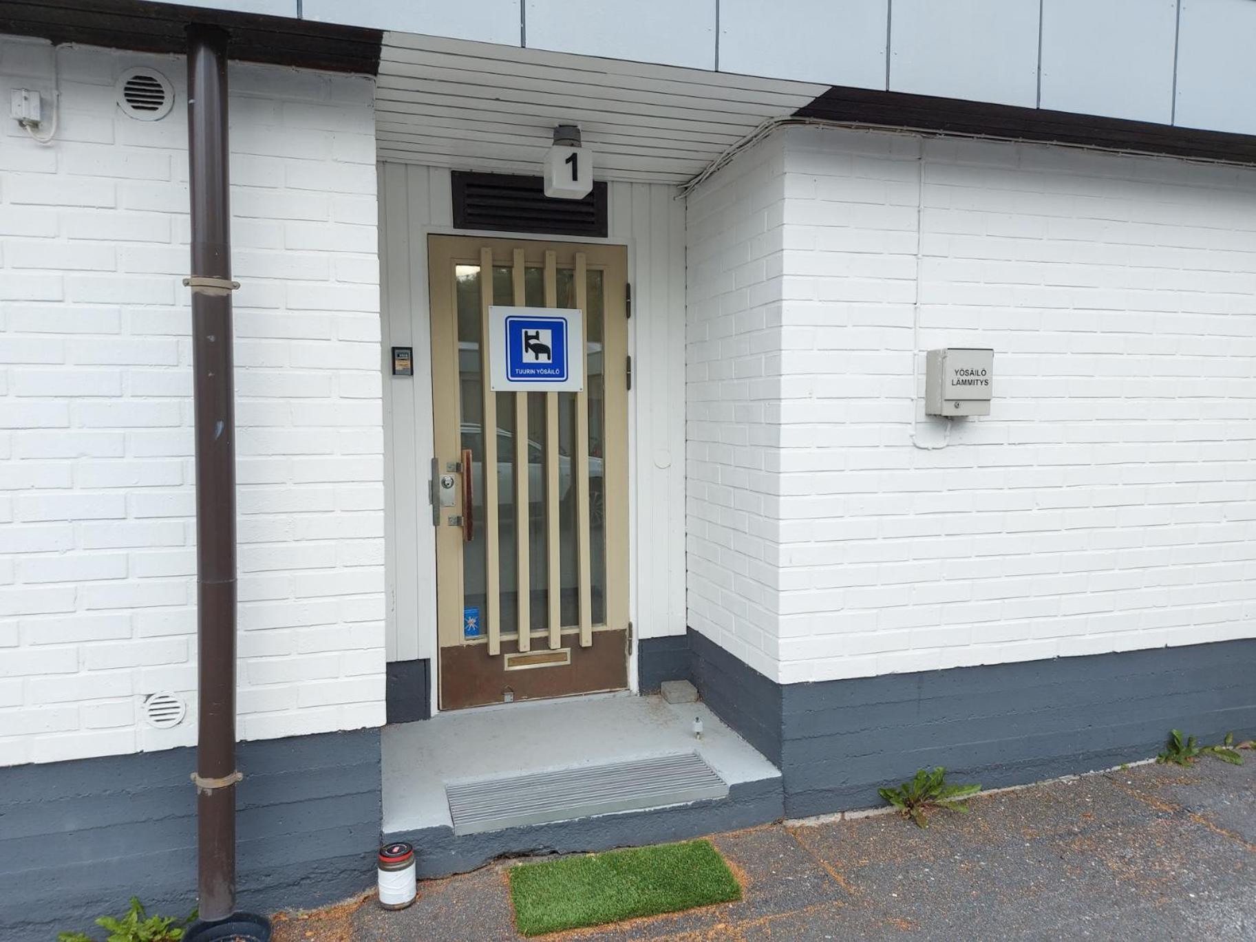 Tuurin Yoesaeiloe Exterior foto